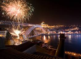 Celebrated annually in the city of porto, portugal, são joão is one of the country's most anticipated festivities. Sao Joao Do Porto Historia E Curiosidades Ncultura