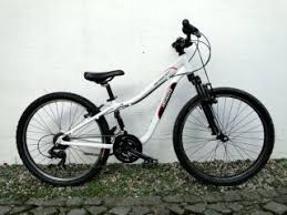 Gebrauchtrader Hier Finden Sie Unsere Aktuellen Gebrauchtradangebote Und Auslaufmodelle Mit 1 Jahr Gewahrleistung Alle Pr Fahrradmanufaktur Radsport Fahrrad