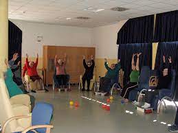 Finalità e obiettivi il centro diurno risponde al bisogno del singolo utente e della sua famiglia. Apre Il Centro Diurno Anziani Al Villaggio Degli Sposi Era Fermo Da 5 Anni Bergamonews