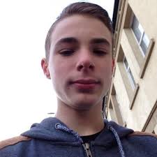 Harry Lucas (@HarryLucas880)