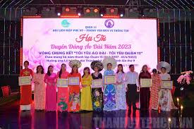 Chung kết Hội thi duyên dáng áo dài với chủ đề Tôi yêu Áo dài - Tôi yêu  Quận 12”