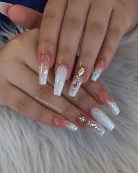 Y empezamos esta colección de uñas decoradas sencillas con diseño super fácil de nubes sobre una base rosa! Untitled Manicura De Unas Unas Sencillas Y Bonitas Unas De Maquillaje