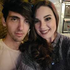 I need some mother daughter date ideas she's 6 I'm due in a few months with  our 4th kid an I know she doesn't get as much attention as she use to