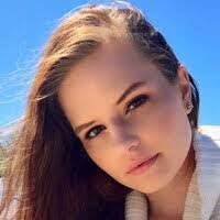 Victoria Olsen's Instagram, Twitter & Facebook