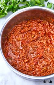 Slow Cooker Bolognese Is The Coziest Recipe Ever Recipe Slow Cooker Bolognese Homemade Bolognese Homemade Bolognese Sauce