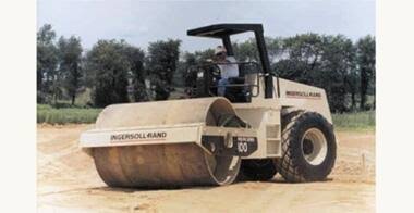 Ingersoll Rand SD-100F Smooth Drum Roller