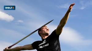 Articles on uwe hohn, complete coverage on uwe hohn. Leichtathletik Thomas Rohler Will 100 Meter Weit Werfen Welt