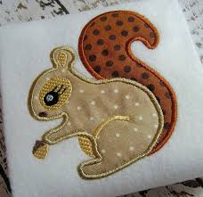 Applique Squirrel Machine Embroidery Instant Download Design, Appliqué Tree  Animal, Squirrel Design, Embroidery Acorn Design