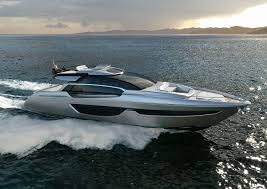 Le Nouveau Riva 76 Coupe Est Ne Bateaux De Luxe Yacht De Luxe Bateau De Plaisance