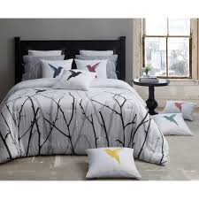 Or maybe you're decorating the guest bedroom to make guests feel warm and welcome during their holiday visit. Kensiekensie Vicki Comforter Silver Black Dailymail