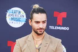 Pretty boys cute boys maluma haircut maluma style. Steal This Hairstyle From Maluma Gq