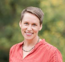 Rev. Amanda Hendler-Voss, Senior Minister