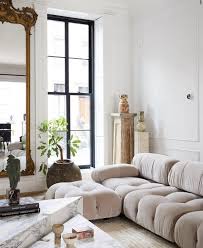 Post Modern Eclectic Living Room With Neutral Decor Interiordesign Livingroomdesign Livingroomideas Living Room Decor Modern Eclectic Living Room Home Decor