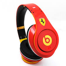 These headphones are a great choice for the ferrari fan. Monster Beats Launches Ferrari Limited Edition Headphones Autoevolution