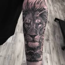 Black And White Lion Tattoo Realistic Pin By Andrew Welgemoed On Tats Lion Sleeve Mens Lion Tattoo Lion Tattoo