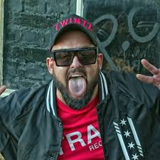 Hello! I have a new EP out today. It's called Objekt #5 and it's named  after my last club EP, Objekt #4.  https://objekt.bandcamp.com/album/objekt-5 On Bandcamp from today and all  good digi stores