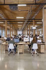 Madera Oak 71 Desk Open Office Layout Office Space Design Office Design