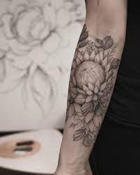 448 Likes 8 Comments Keith Hancock Urbnink On Instagram King Protea Protea Elbow Tattoos Native Tattoos