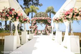 Favors and flowers offers a wide selection aisle runners | wedding aisle runners, personalized, plain, with design motifs at fabulous prices. Wedding Aisle Flowers