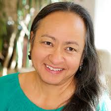 Consuelo Carmona's Instagram, Twitter & Facebook