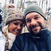 Amanda Slizewski's Instagram, Twitter & Facebook