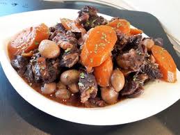 Bourguignon De Bœuf Au Micro Minute La Recette Facile Par Toques 2 Cuisine Recette Micro Minute Bourguignon De Boeuf Recette Bourguignon