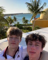 International with the boys🇲🇽