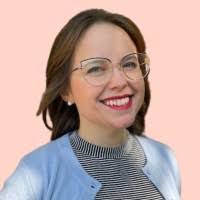 Divina Fernandez's Instagram, Twitter & Facebook