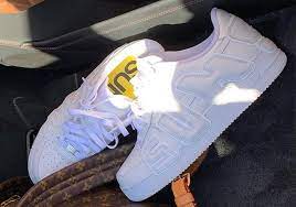 Air lettering covers the outer portion of the right shoe, while flea is spelled out across the left. Ø§Ù„Ø¹Ø¬Ø² Ø«Ù‚Ø¨ ÙƒØ´Ù Cpfm X Nike Air Force 1 Dsvdedommel Com