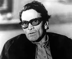 Leonardo Favio se despidió ayer tarde, tenía 74 años. Y por voto popular  recordamos su increíble legado, un ejemplo de fuerza y creatividad  inagotable.