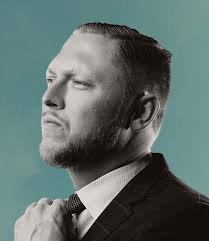 Daniel Waite's Instagram, Twitter & Facebook