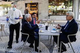 The latest messages and market ideas from antonio costa (@acinvestorblog) on stocktwits. Portugal S President Marcelo Rebelo De Sousa Queues In A Supermarket While Wearing A Facemask Daily Mail Online