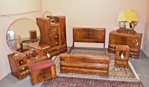 Breathtaking Art Deco Waterfall Bedroom Set Vintage Tri Bond Furniture By Thegreensceneantique On Etsy Art Deco Decor Deco Decor Deco