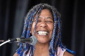 La cantante y pianista de blues Cheryl Renée brindará un concierto en  Paraná