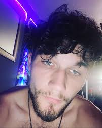 Damon James (@damon.pincince) • Instagram photos and videos