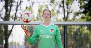 A team that will largely be used in kick off mode or the women's international tournament, the oranje leeuwinnen have a frightening side filled with stars. Jennifer Vreugdenhil 24 Uit Oosterhout Is Vierde Keeper Van Oranje Ik Was Er Dolgraag Bij Geweest Wk Vrouwenvoetbal Bndestem Nl