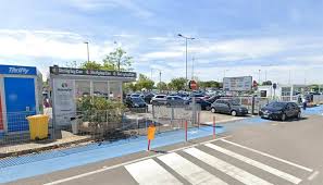 Prenájom auta na letisku Bari: Sloboda pohybu v Apúlii