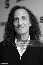 17 Photos & High Res Pictures