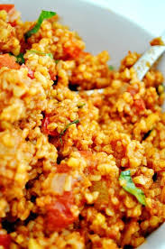 Bulgur Pilaf With Tomatoes And Bell Peppers Boulgour Recettes De Cuisine Recette Boulgour