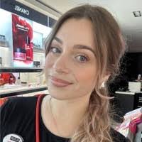 Alison Clement's Instagram, Twitter & Facebook