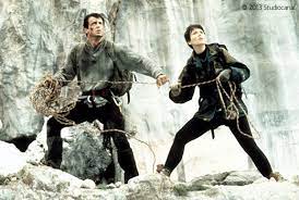 That's right fans, space beth is back with the family as of the end of this entry. Cliffhanger Nur Die Starken Uberleben Film Rezensionen De