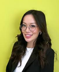 Bethany Leal's Instagram, Twitter & Facebook