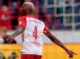 Admira austria wien hartberg lask rapid wien rheindorf altach ried salzburg st. Amadou Haidara Nach Dem Stallduell Wechselt Er Von Rb Salzburg Zu Rb Leipzig Sn At