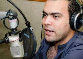 أنا اسمي خالد وأعيش في بلد فلاحين. Ø¹Ù„ÙŠØ´ ÙŠØ³ØªÙ†ÙƒØ± Ø·Ø±ÙŠÙ‚Ø© ØªØ±Ø¨ÙŠØ© Ø§Ù„Ø£Ù…Ù‡Ø§Øª Ø§Ù„Ù…ØµØ±ÙŠÙŠÙ† Ù„ÙŠÙ‡ ØªÙ‚ÙˆÙ„Ù‡ Ù‡Ø§Øª Ø§Ù„Ø´ÙˆØ² Ù…Ø´ Ø§Ù„Ø¬Ø²Ù…Ø© Ø§Ù„Ù…ØµØ±ÙŠ Ø§Ù„ÙŠÙˆÙ…