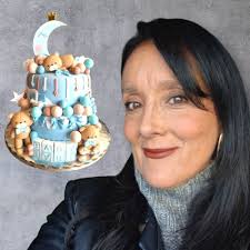 Can I see everyone's Disney princess cakes?