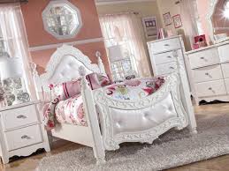 The delivery crew unpacked and installed the furniture with great care. Exquisite Full Poster Bed From Ashley B188 72 88n Coleman Furniture