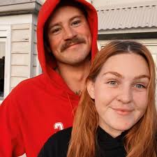 Motorcyclist 'lucky to be alive' after M1 Gold Coast crash