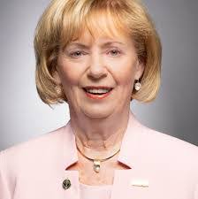 Sharon Lustig's Instagram, Twitter & Facebook