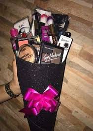 Gift Basket Cute Birthday Gift Ideas For Best Friend Female Pin On Diy Gifts