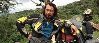 Jeho vztah ke všemu, co voní benzinem, se začal utvářet začátkem osmdesátých let minulého století. Herec Pavel Liska Motorka Je Pro Me Impulsem Vydat Se Na Cesty Hedvabnastezka Cz